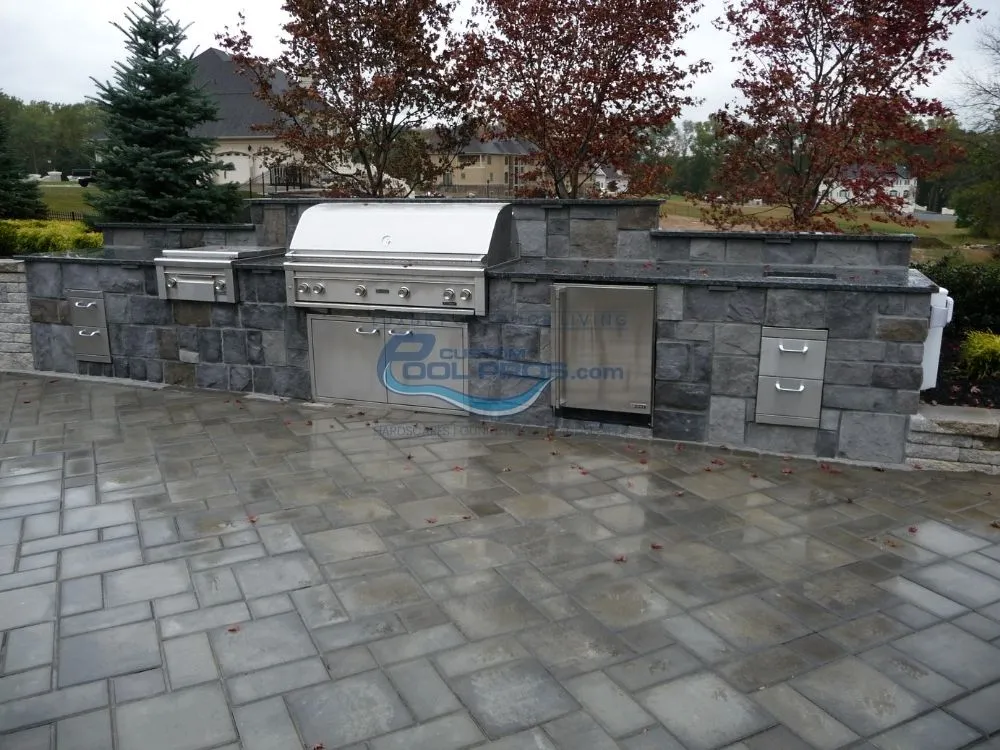 patio with Outdoor Kitchen & Pizza Oven in Raritan NJ, pool contractors nj